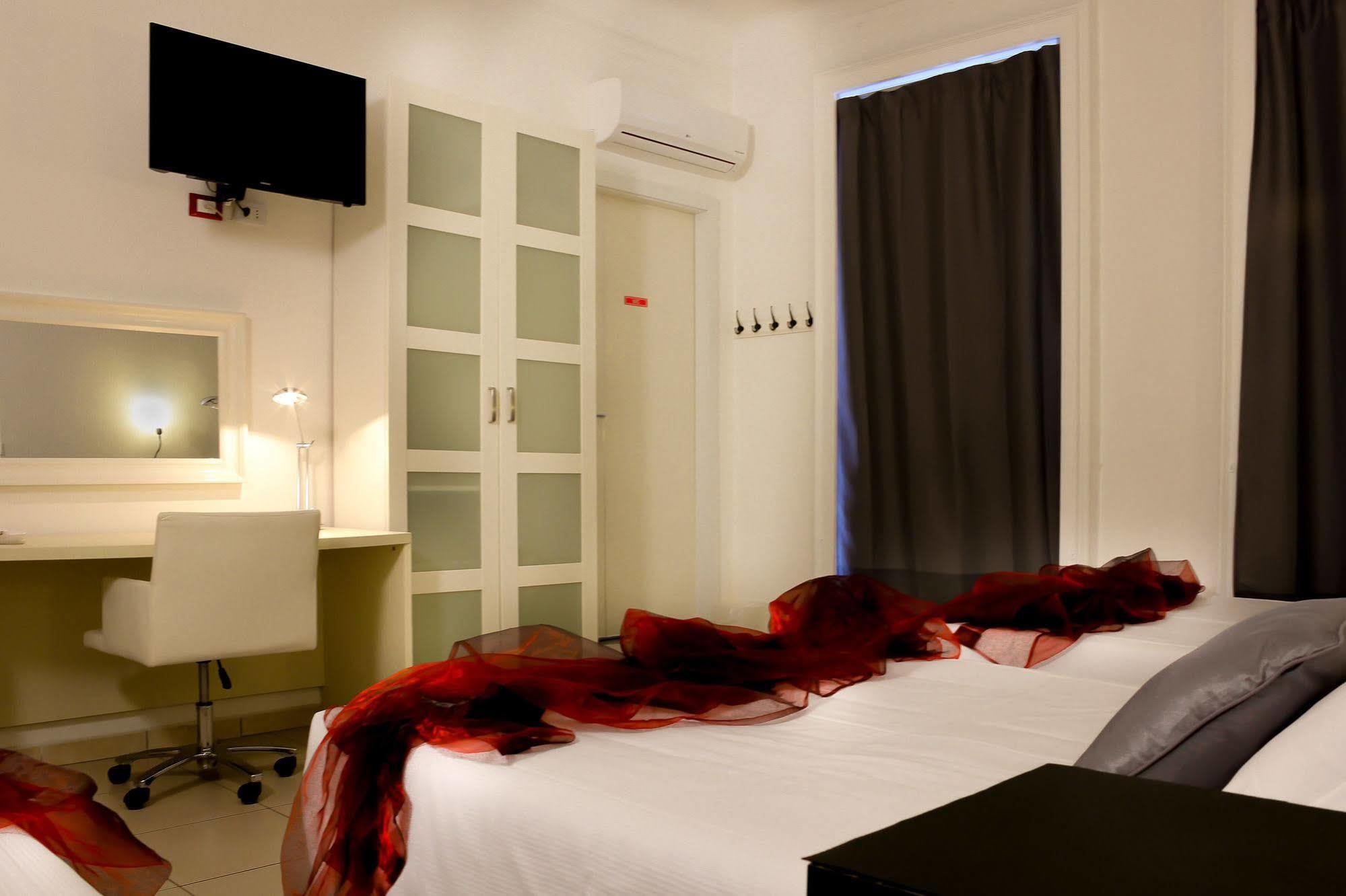 Hotel Rossovino Milano Extérieur photo