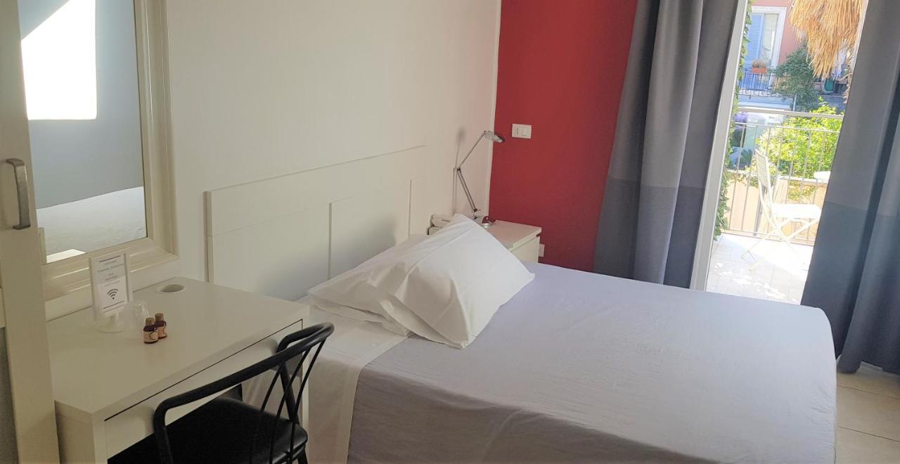 Hotel Rossovino Milano Extérieur photo